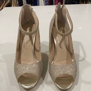 Gold sparkling shoes